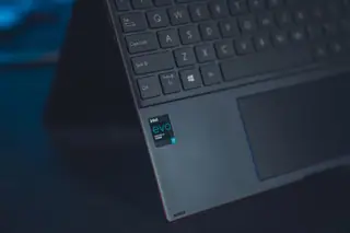 Hvordan kjøpe Intel aksjer